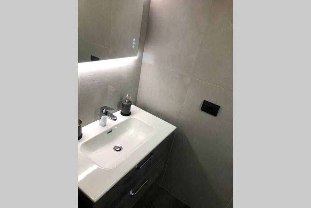 Marghera District Apartment 米兰 外观 照片